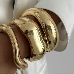 Chunky Gold Bangle Bracelet Set